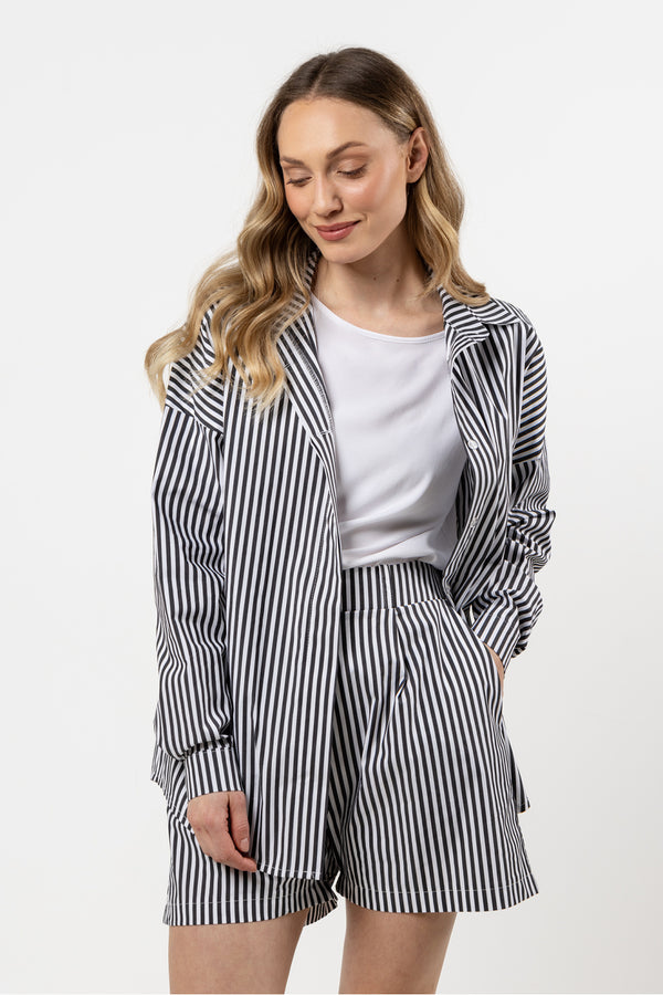 Long sleeve shirt model 212200